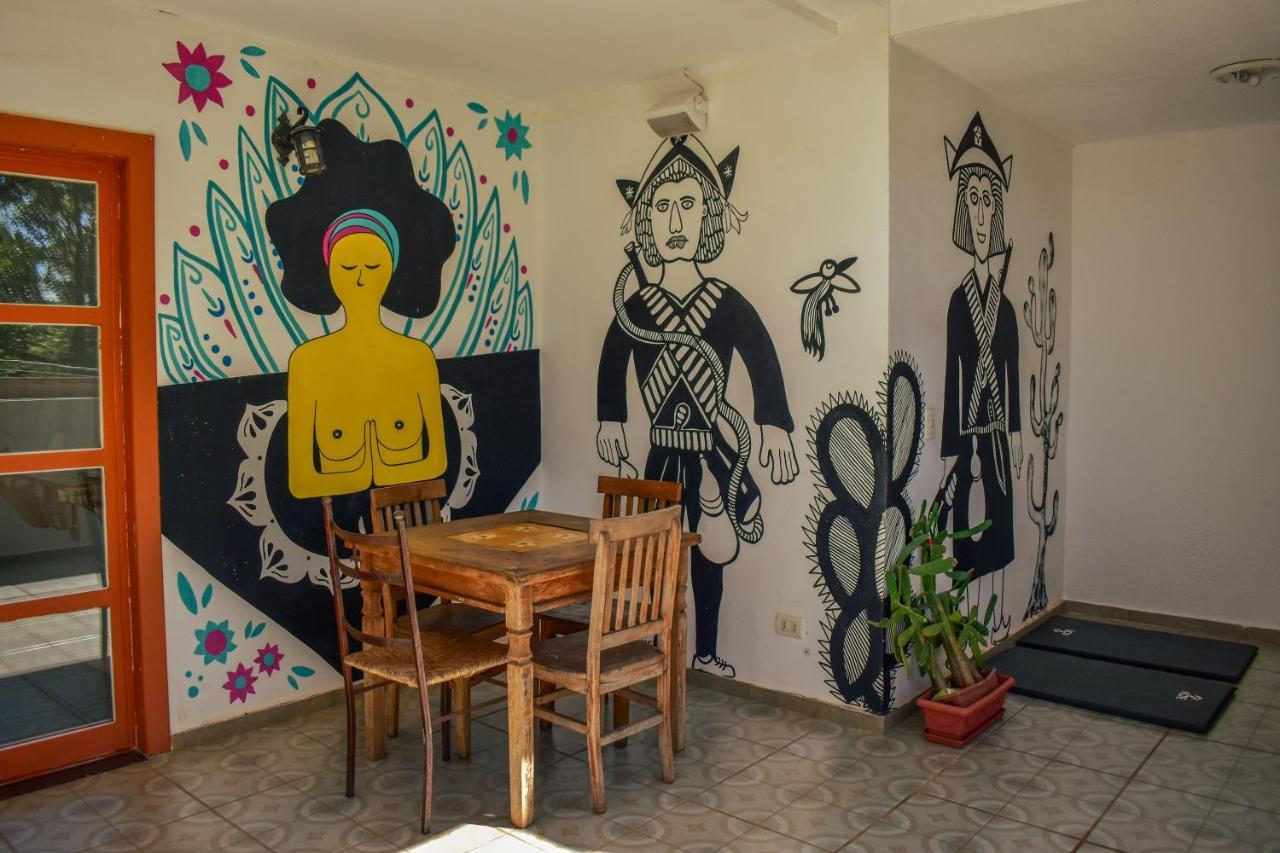 Hostel Poesia Фос ду Игуасу Екстериор снимка