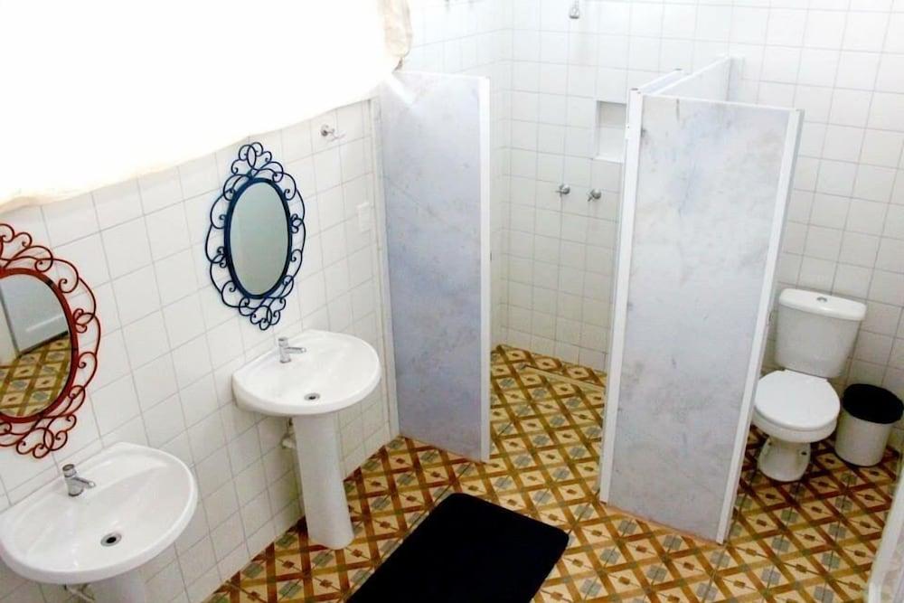Hostel Poesia Фос ду Игуасу Екстериор снимка